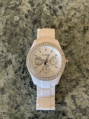 Fossil Women’s White Ceramic Crystal Bezel Watch